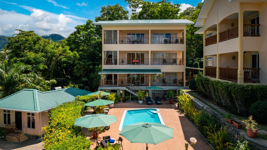 Photo 3: The Palm Seychelles - Mahé (Seychelles)