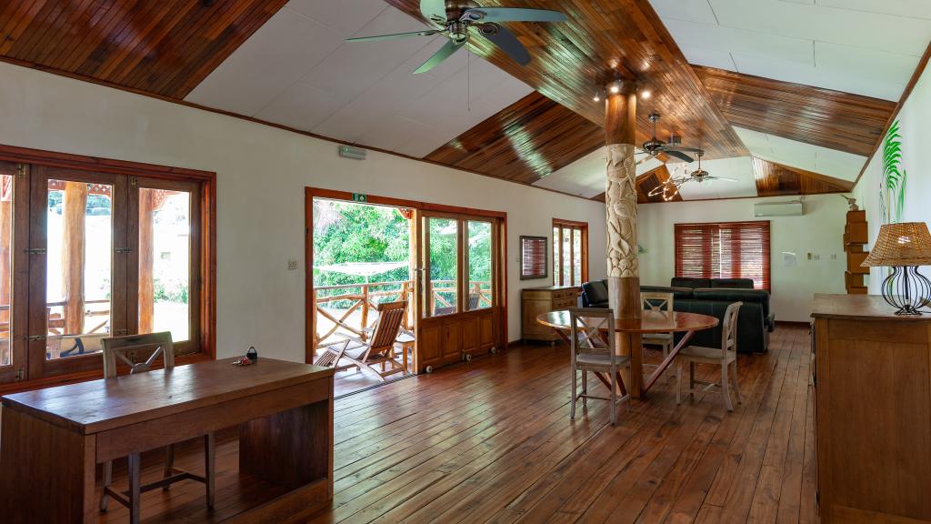 Photo 15: JMS Ventures - La Digue (Seychelles)