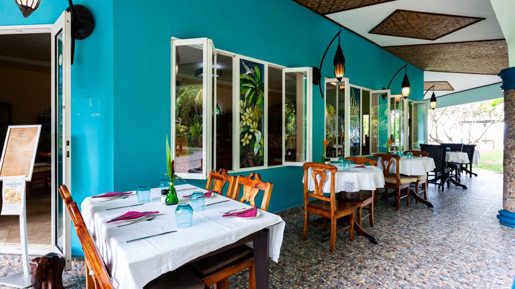 Photo 31: Islander - Praslin (Seychelles)