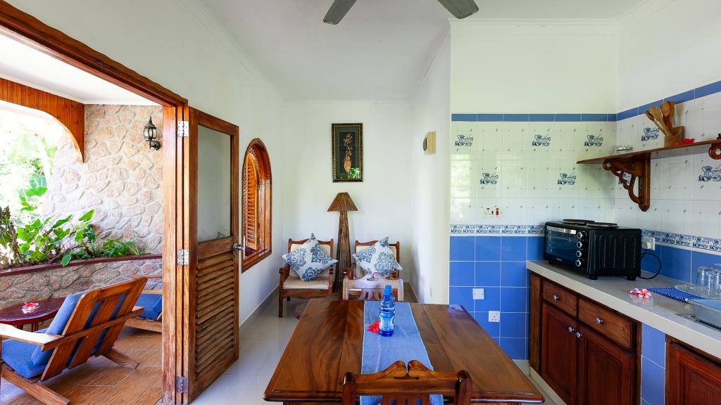 Foto 134: Islander - Praslin (Seychellen)