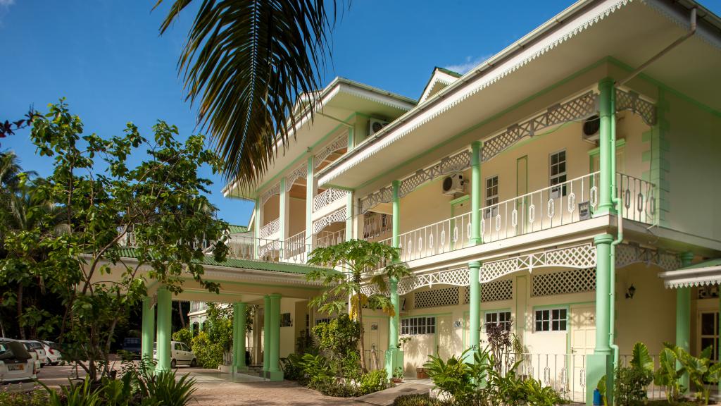 Photo 3: Palm Beach Hotel - Praslin (Seychelles)