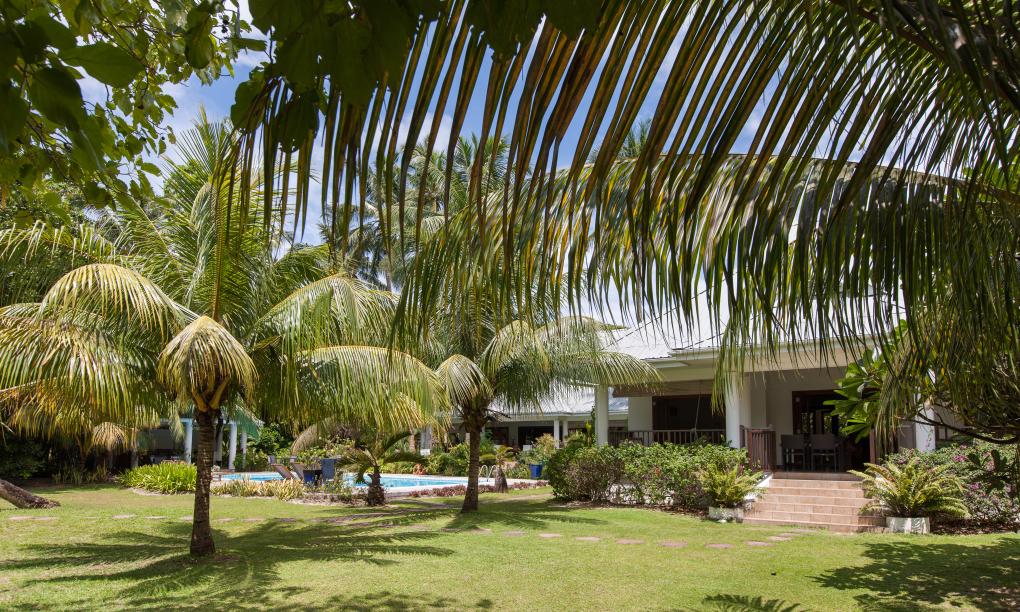 Tropical Sanctuary - Villa mit Meerblick