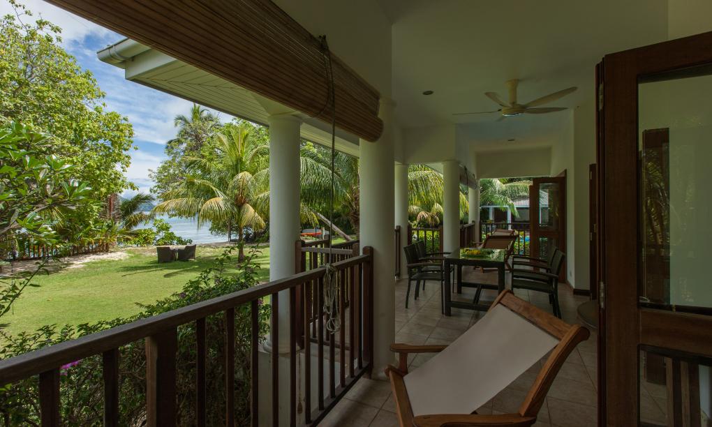 Tropical Sanctuary - Villa mit Meerblick