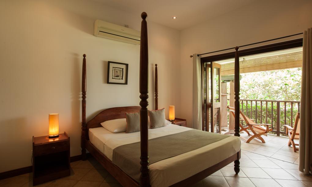 Tropical Sanctuary - Villa mit Meerblick