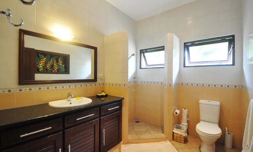 Tropical Sanctuary - Familiensuite und Doppelzimmer