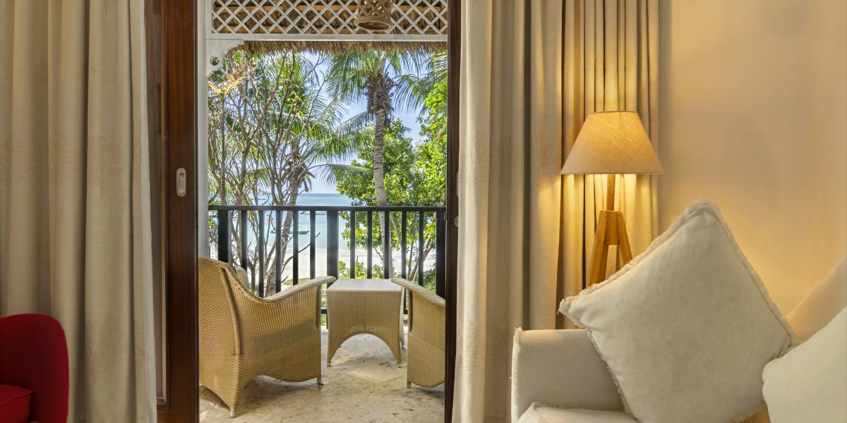Village du Pecheur - Beachfront Deluxe Room