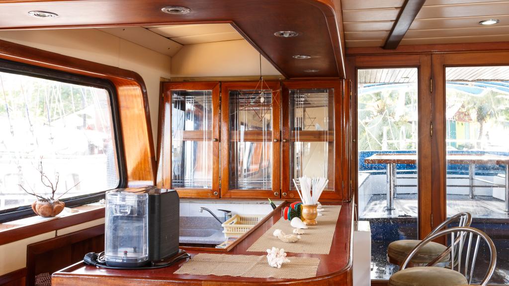 Foto 91: Silhouette Sea Star & Sea Bird - Seychelles (Seychelles)