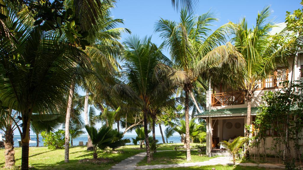 Photo 44: Indian Ocean Lodge - Praslin (Seychelles)