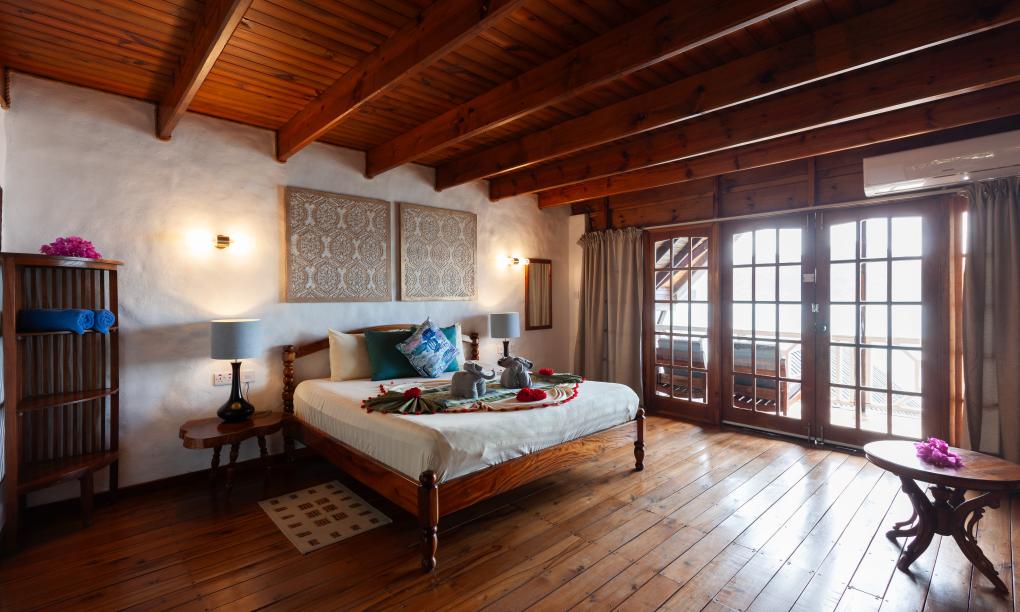 Colibri Guesthouse - Superior-Holzzimmer mit Meerblick