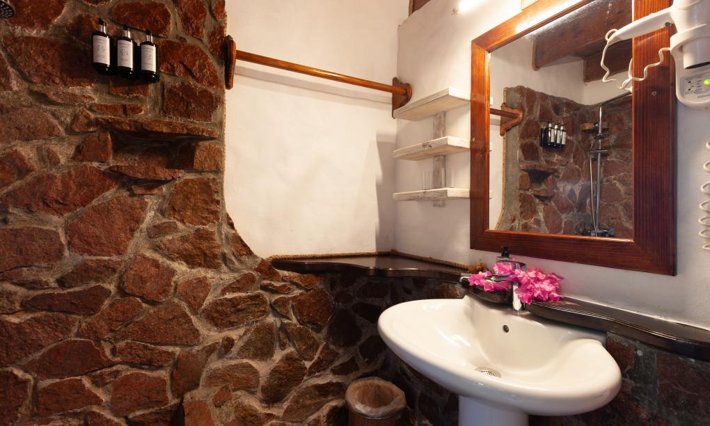 Colibri Guesthouse - Superior-Holzzimmer mit Meerblick