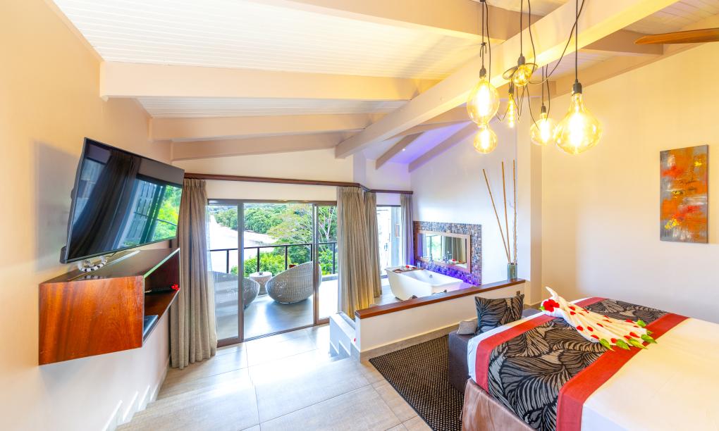 Coco de Mer & Black Parrot Suites - Black Parrot Junior Suite