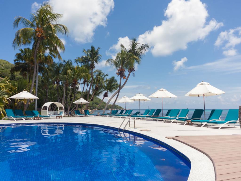 Coco de Mer & Black Parrot Suites - Photo 4