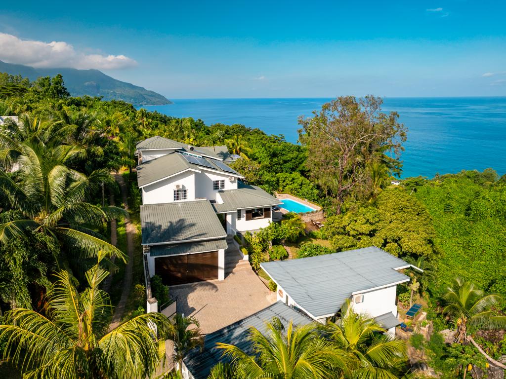 Hillcrest Villas - Photo 3