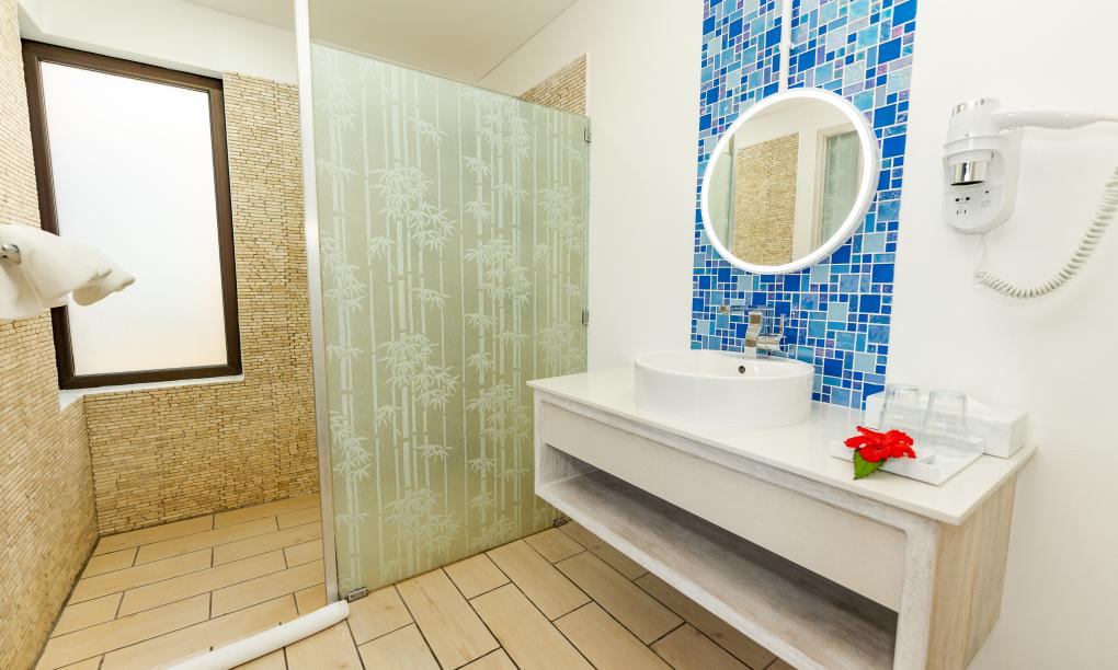 Valmer Resort - Ocean View Suites