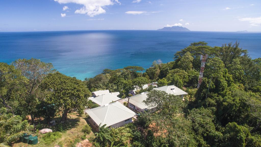 Photo 2: Chepsted Chalets - Mahé (Seychelles)