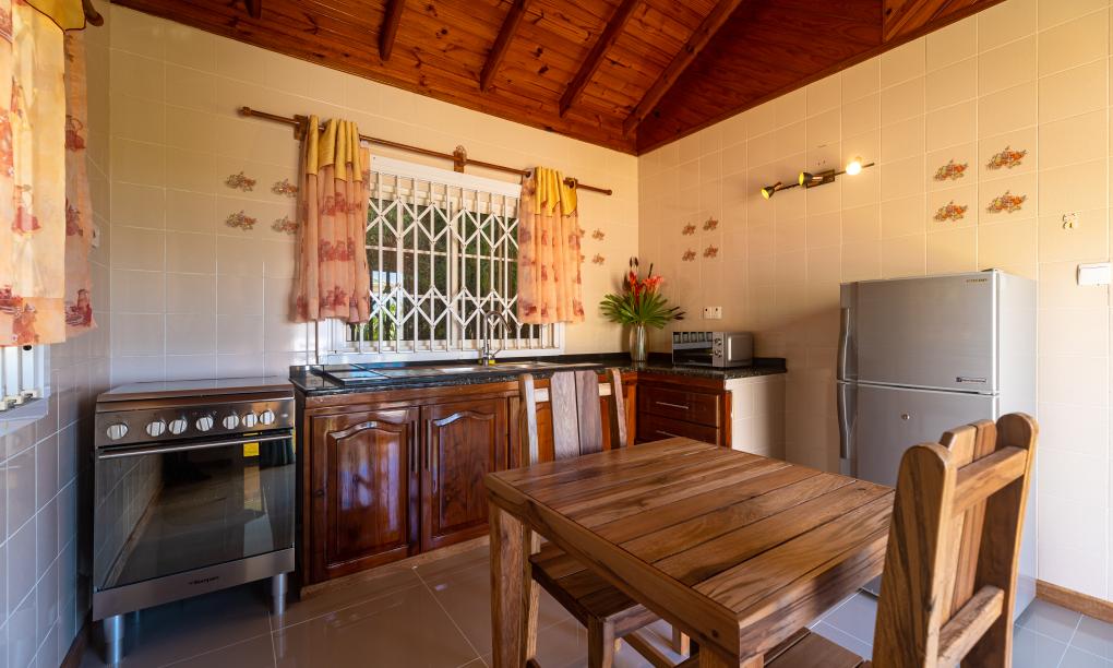 Au Cap Self-Catering - Villa Guava
