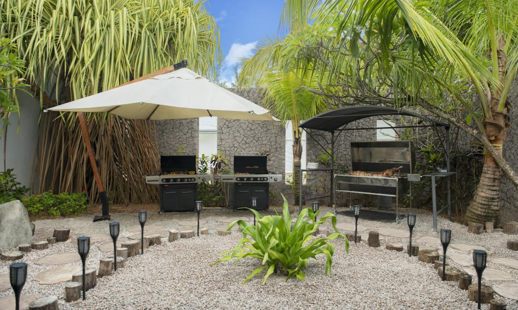 Avani+ Barbarons Seychelles