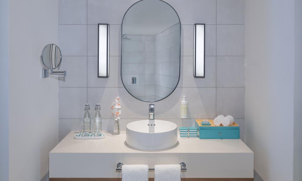 Avani+ Barbarons Seychelles - Premium Lagoon Access Room