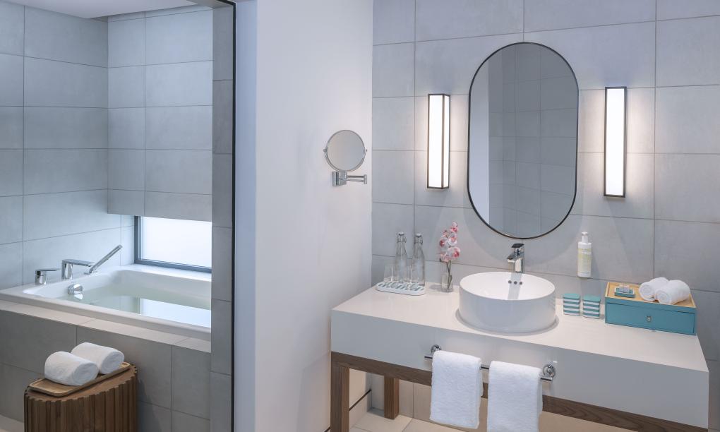 Avani+ Barbarons Seychelles - Premium Beach Access Room