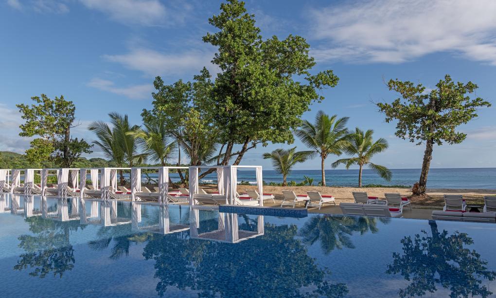 Avani+ Barbarons Seychelles