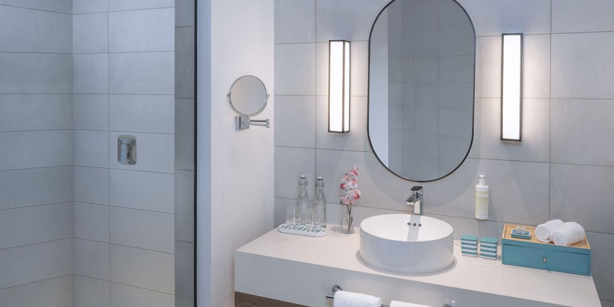 Avani+ Barbarons Seychelles - Premium Lagoon Access Room