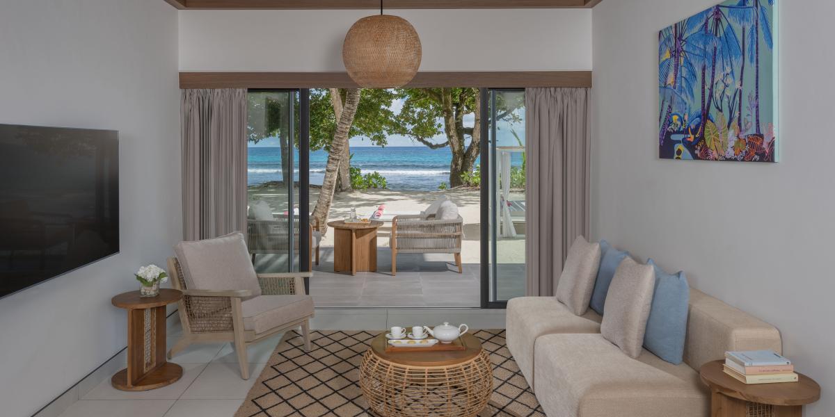 Avani+ Barbarons Seychelles - Suite Premium avec piscine et accès à la plage