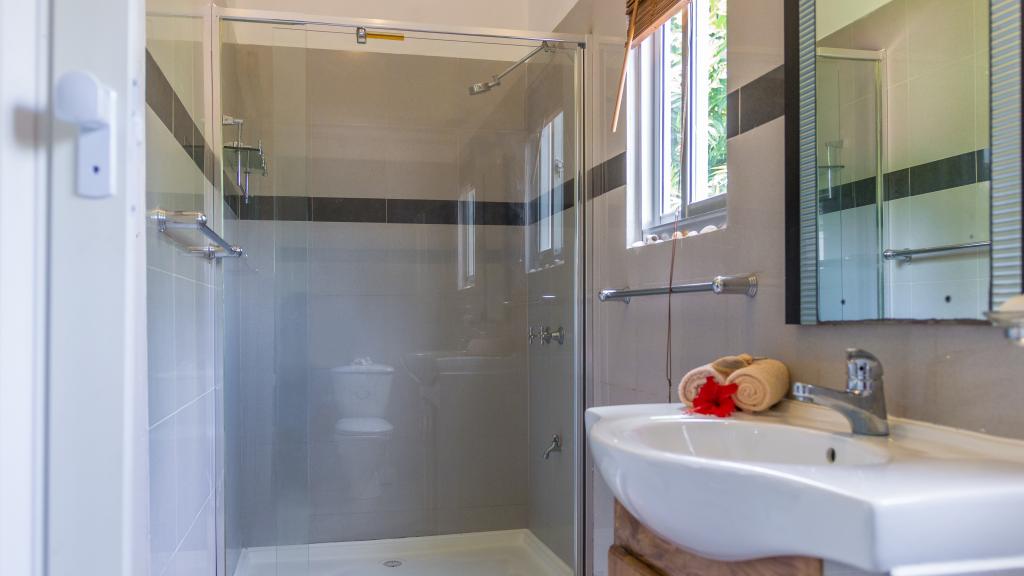 Foto 50: Bougainvillea - Mahé (Seychelles)