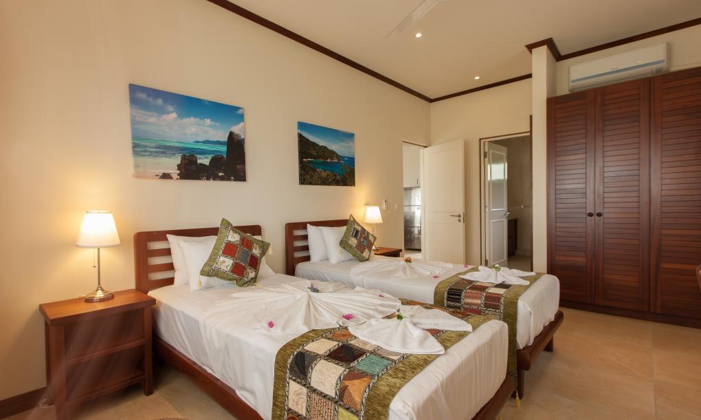 Cote d'Or Footprints - Chalet Double