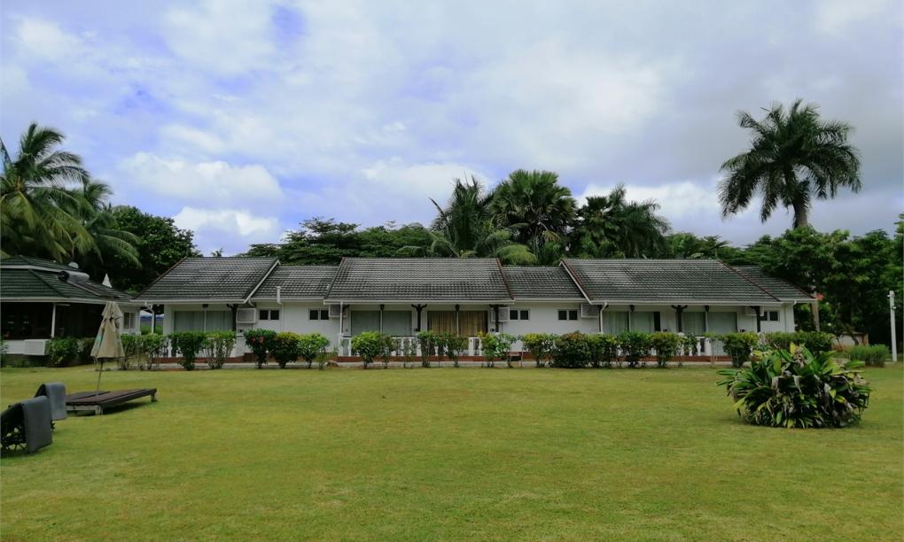 Le Relax Beach Resort