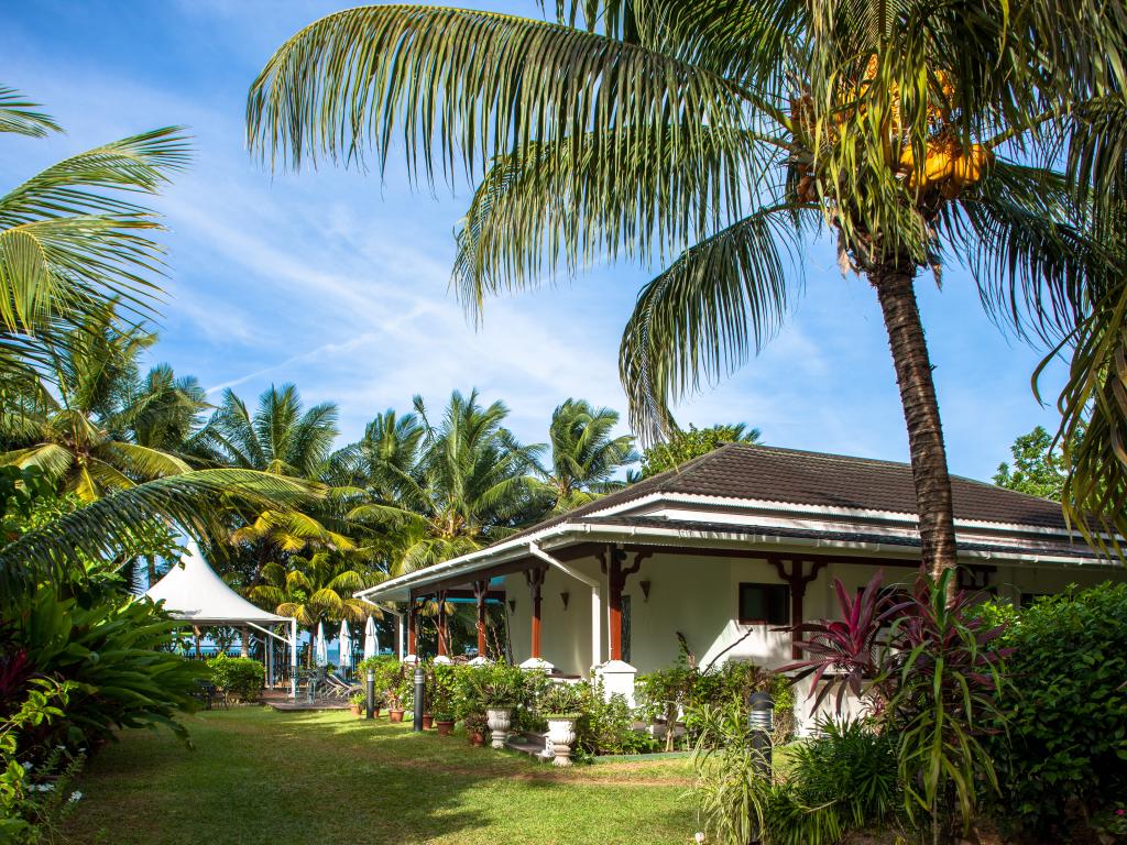 Le Relax Beach Resort - Photo 5