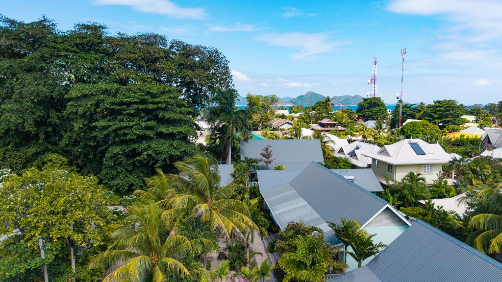 Foto 26: Cabanes des Anges - La Digue (Seychellen)