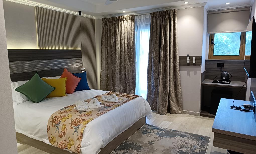 Crown Beach Hotel - Annex Villa - Mountain View Room