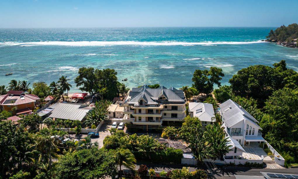 Crown Beach Hotel
