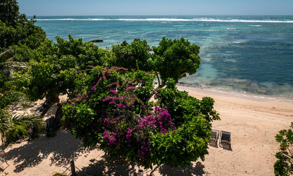 Crown Beach Hotel