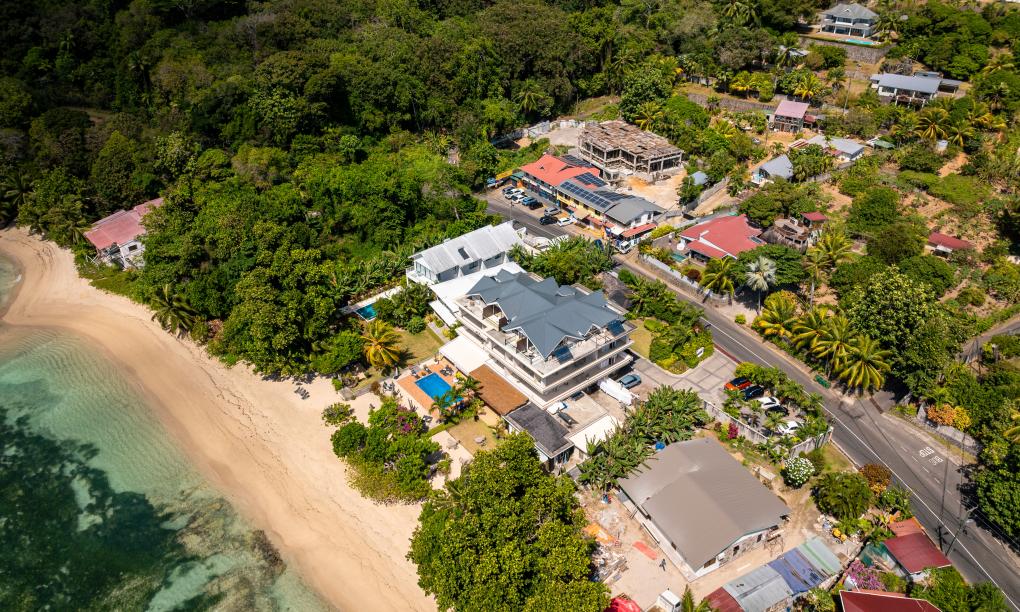 Crown Beach Hotel