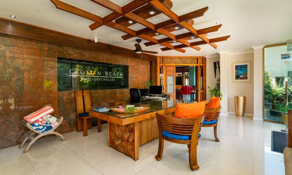 Crown Beach Hotel