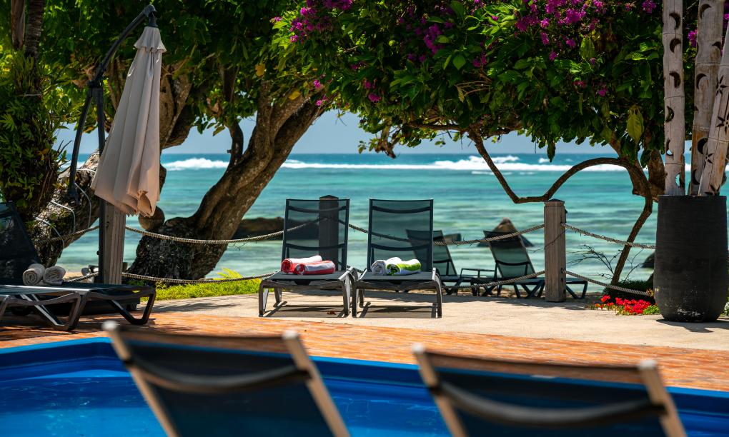 Crown Beach Hotel