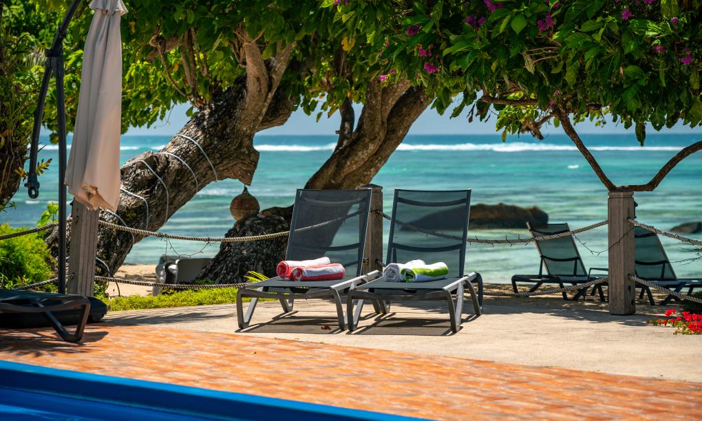 Crown Beach Hotel