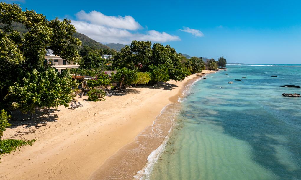 Crown Beach Hotel