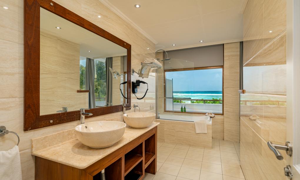 Crown Beach Hotel - Deluxerum med havsutsikt