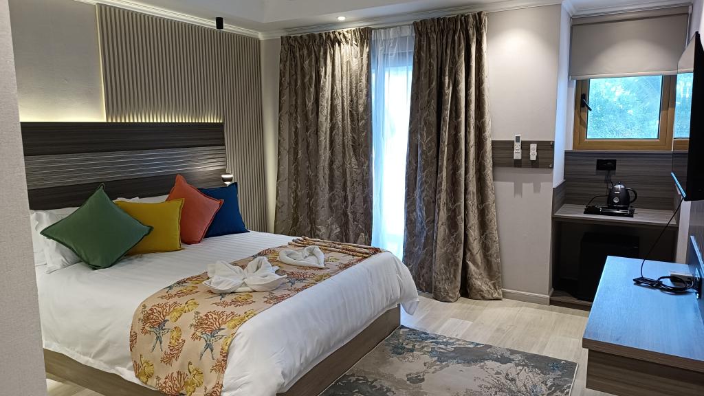 Foto 94: Crown Beach Hotel - Mahé (Seychellen)