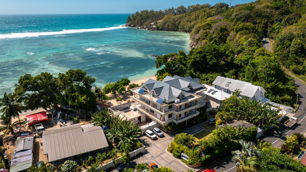 Foto 46: Crown Beach Hotel - Mahé (Seychellerna)