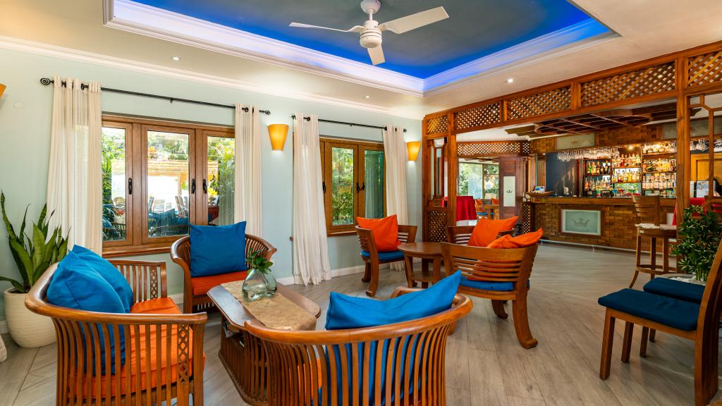 Foto 202: Crown Beach Hotel - Mahé (Seychellerna)