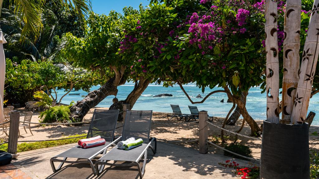 Foto 7: Crown Beach Hotel - Mahé (Seychellerna)