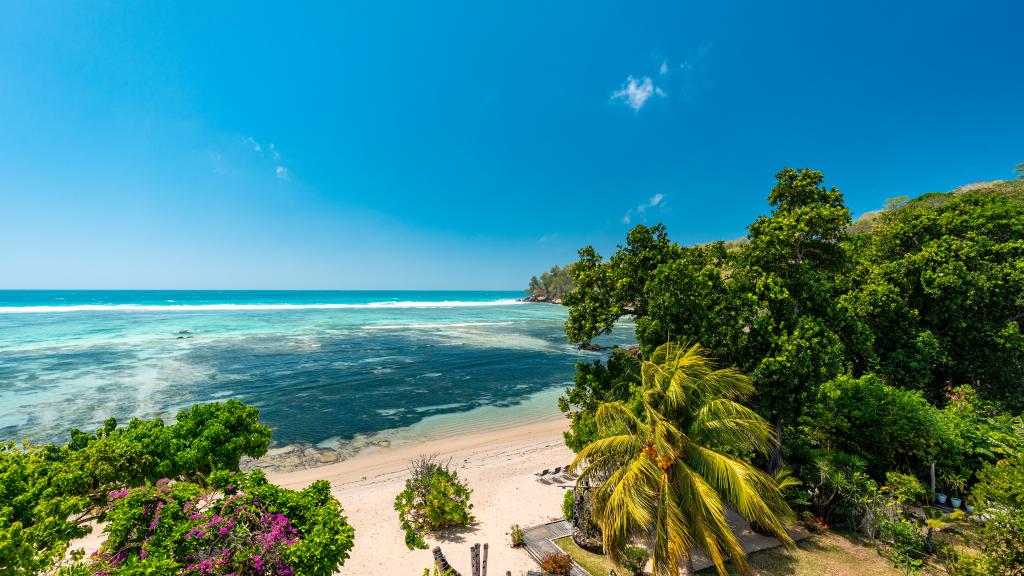 Foto 12: Crown Beach Hotel - Mahé (Seychellerna)