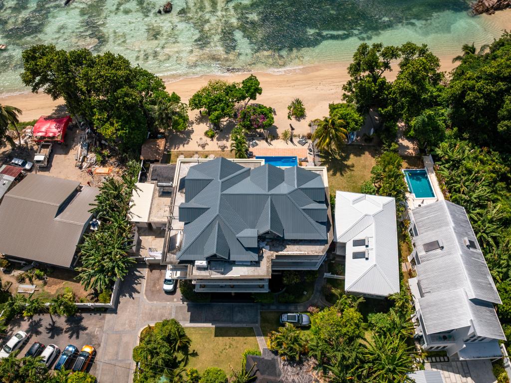 Crown Beach Hotel - Foto 2
