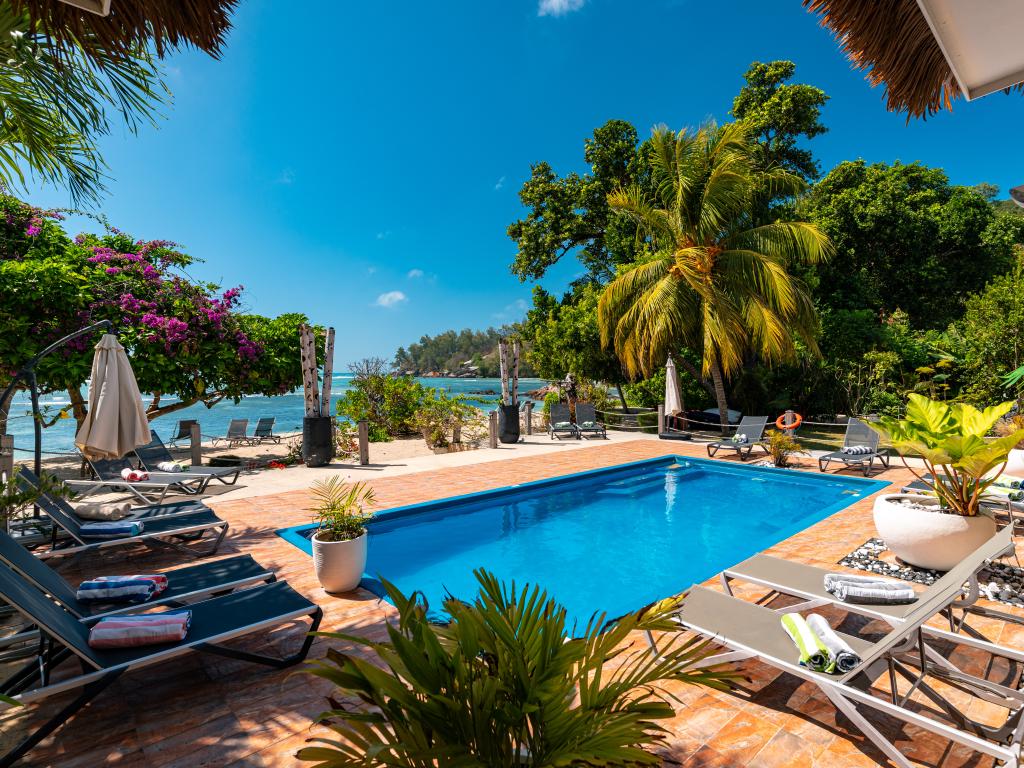 Crown Beach Hotel - Foto 4