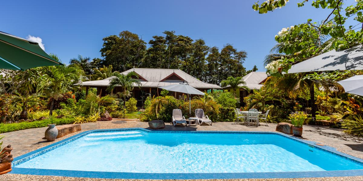 La Digue Holiday Villa