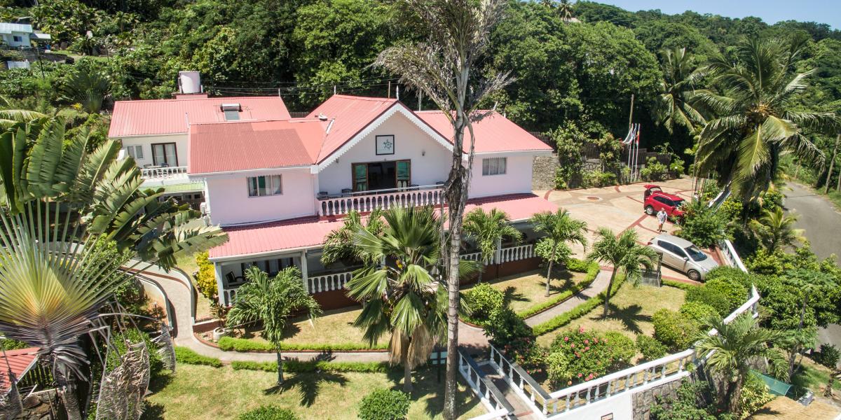 Le Relax Hotel & Restaurant