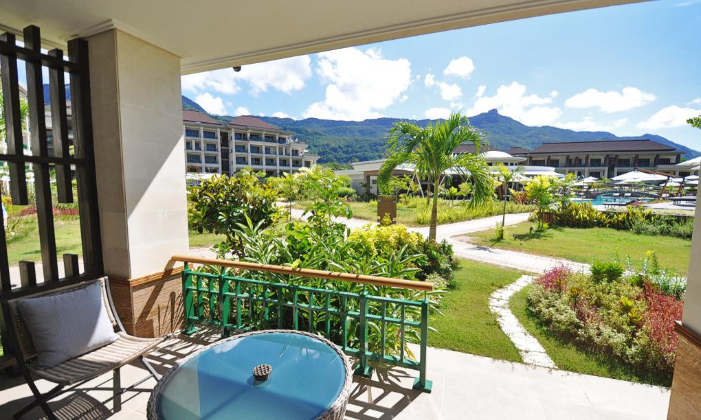 Savoy Resort & Spa - Deluxe Grand Vista Piscina